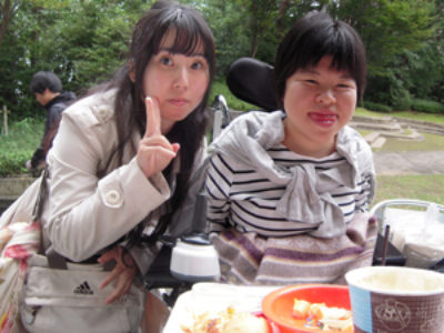 10月の女子会はテラスでランチ♪