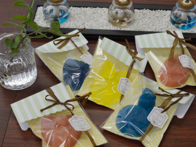 5月の“美会”は母の日のギフト作りとしての、手作り石けんにトライ♪